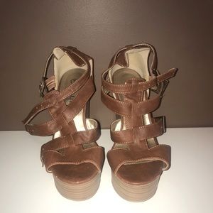 Women’s DEB Platform Wedges